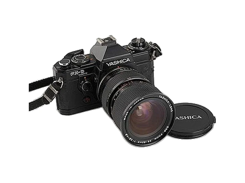 Yashica FX D Quartz