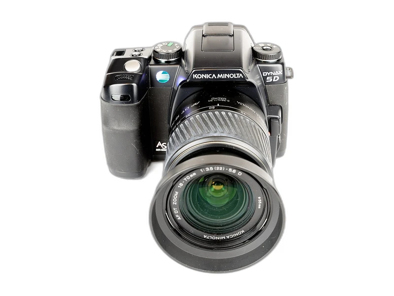 Konica F