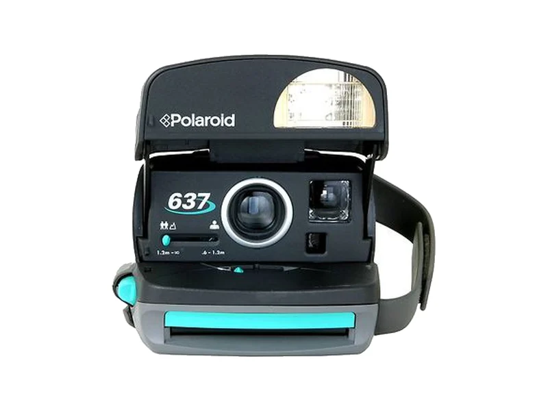 Polaroid 637