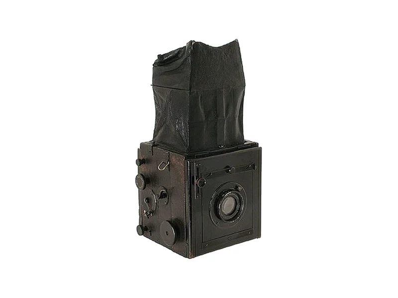 Voigtlander Spiegelreflex camera (Mirror Reflex)