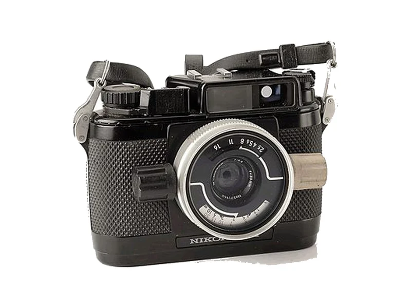 Nikonos III