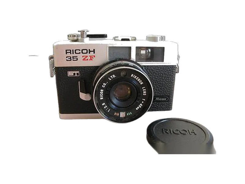 Ricoh 35 ZF ST