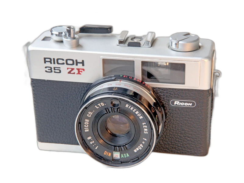 Ricoh 35 ZF