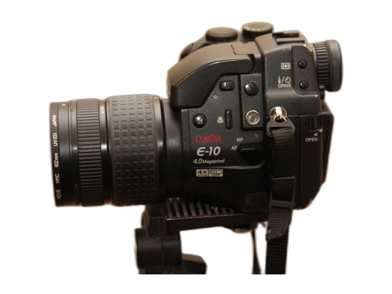 Olympus E-10