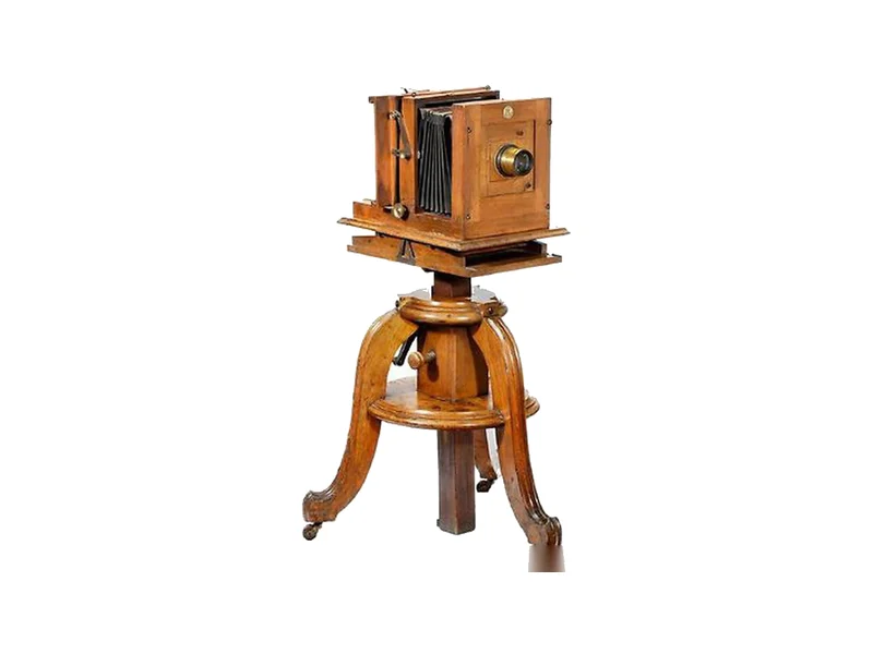 Ernemann Globus Salon-camera