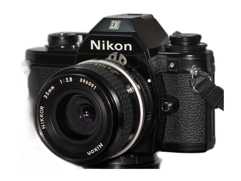 Nikon EM