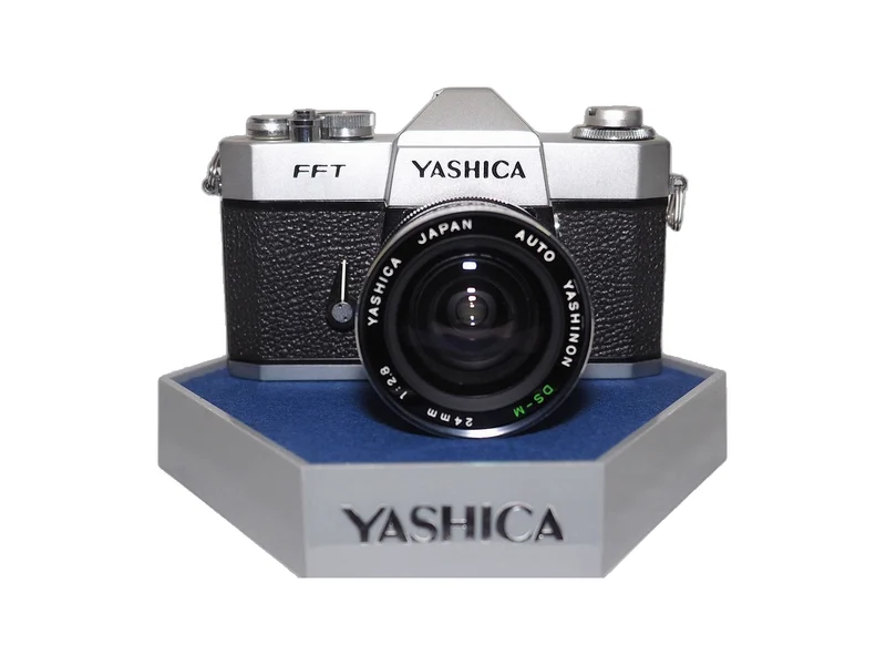 Yashica FFT