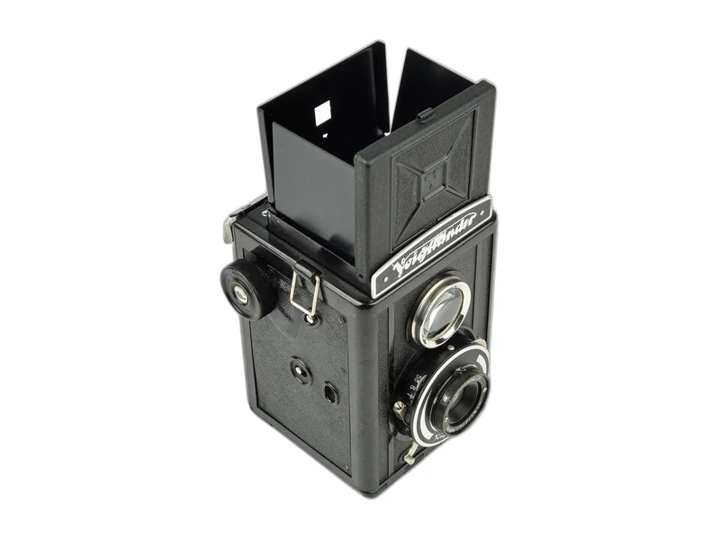 Voigtlander Brillant V6