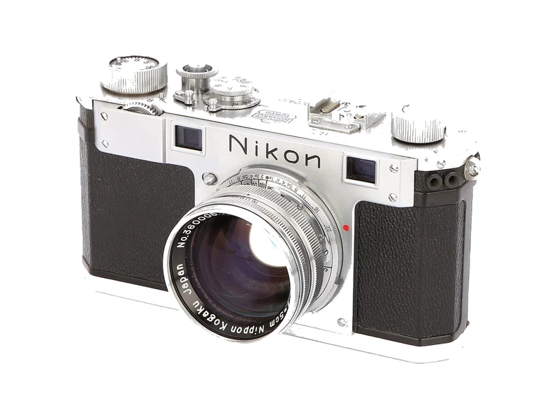 Nikon S