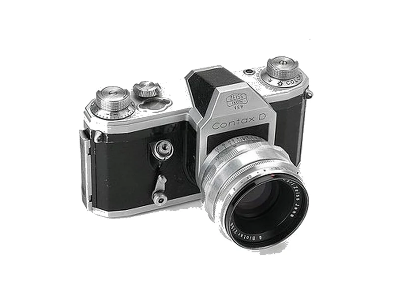 Exakta Contax D