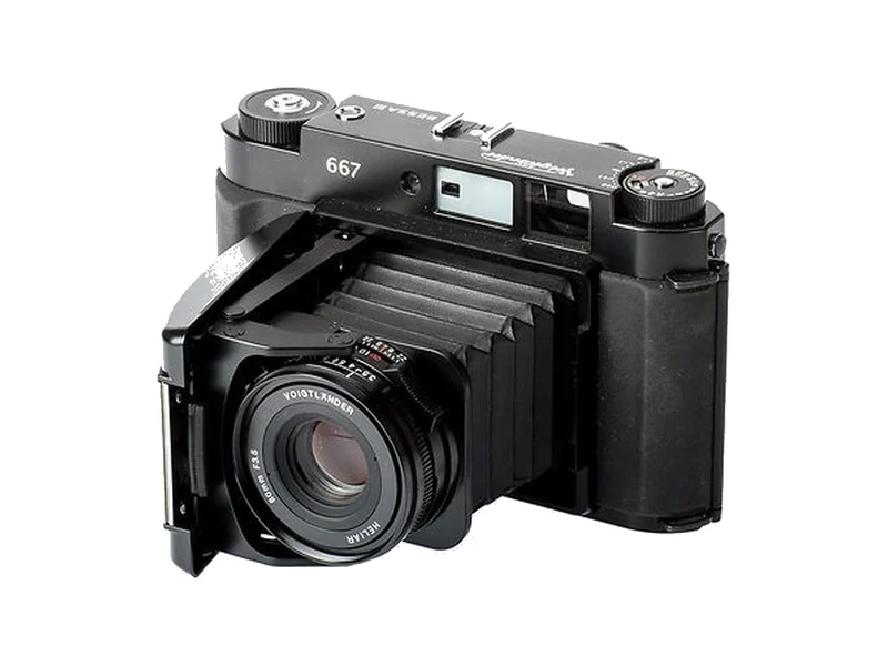Voigtlander Bessa III 667