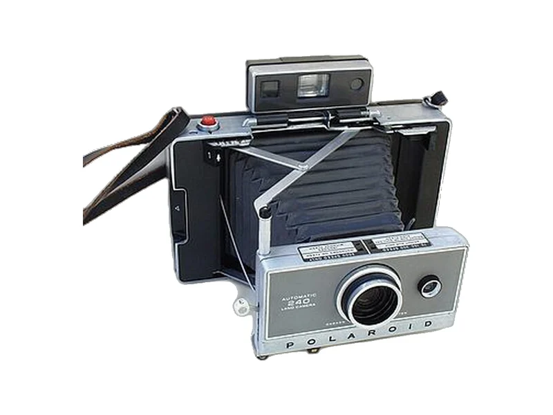 Polaroid 240