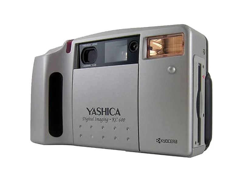 Yashica KC 600