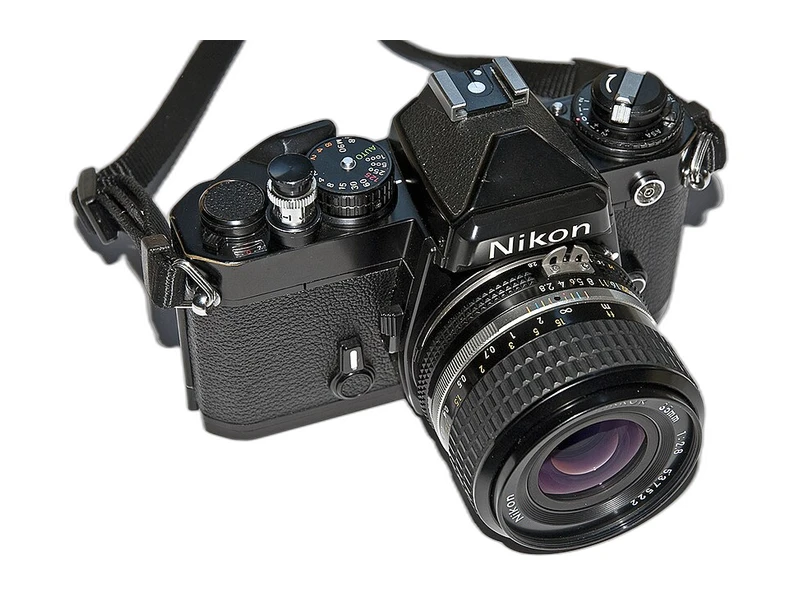 Nikon M 35