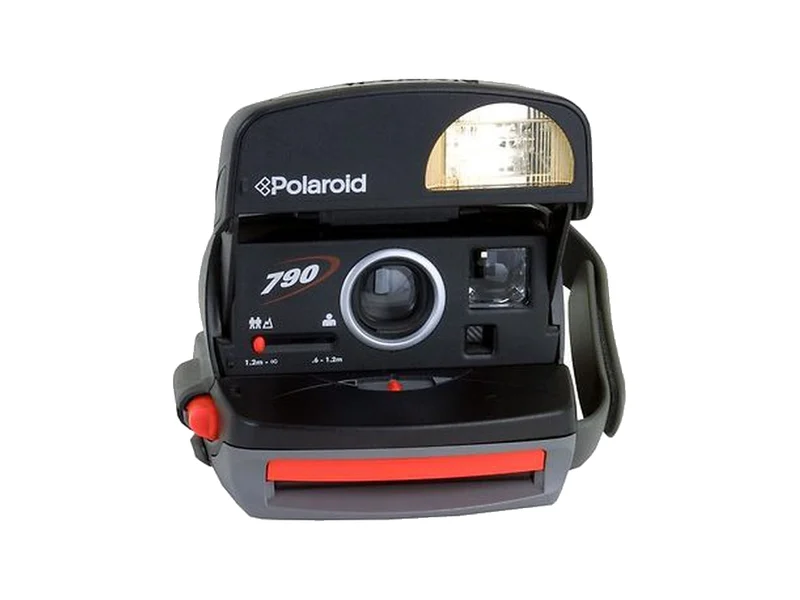 Polaroid 790