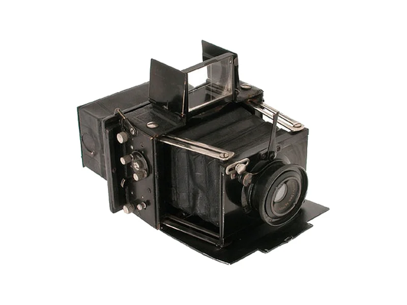 Ernemann Klapp-Camera (1911)