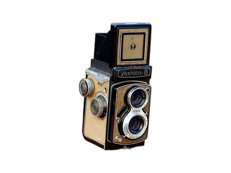 Yashica B