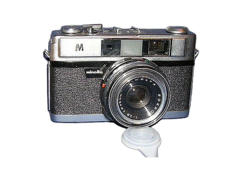 Minolta A5 (shutter 1 500)