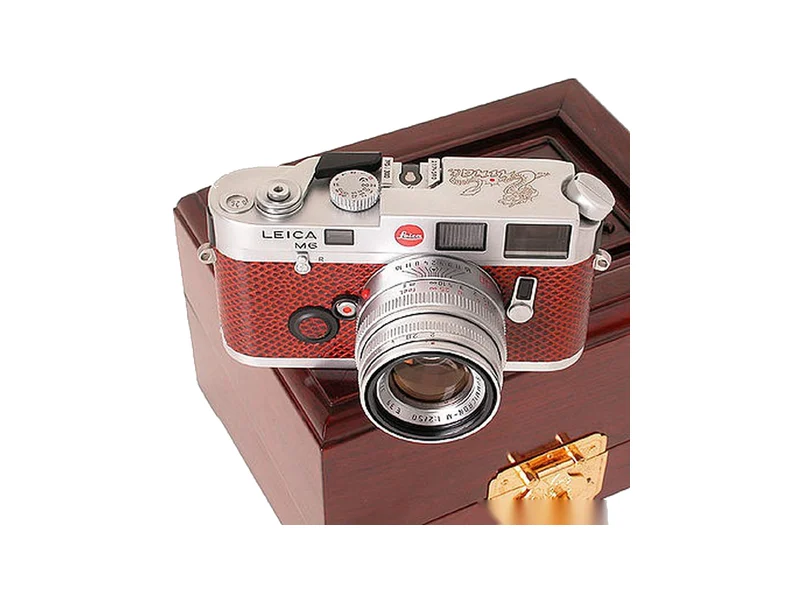 Leica M6 'Golden Dragon'