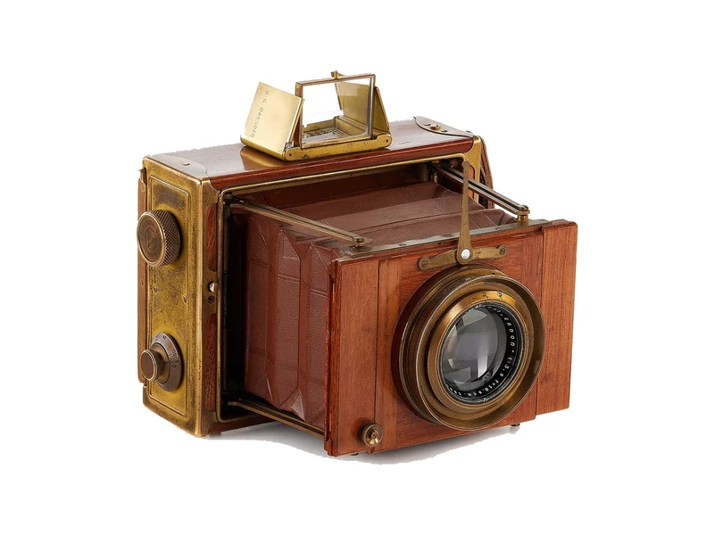 Ernemann Tropen Klapp Camera (1922)
