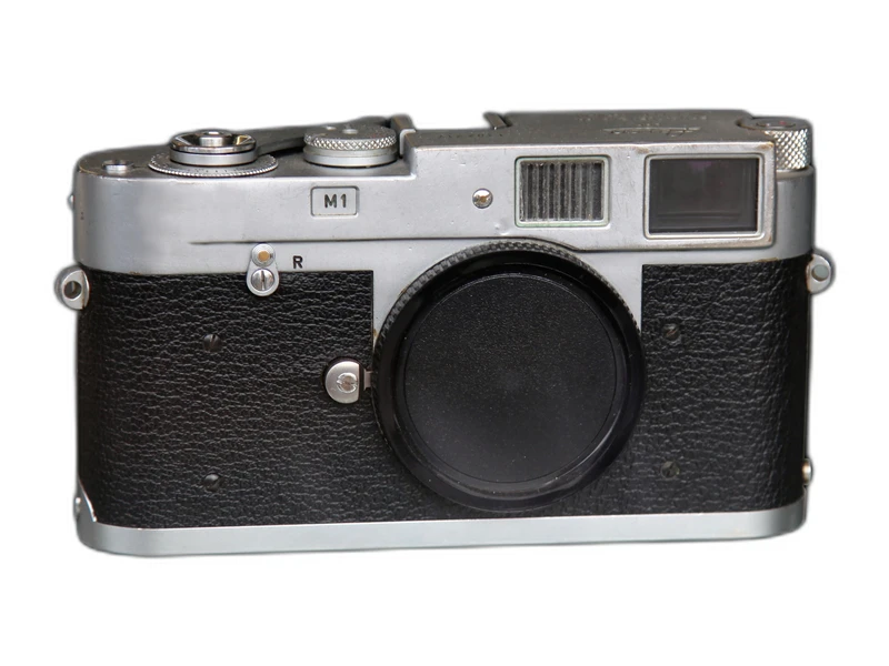 Leica M1