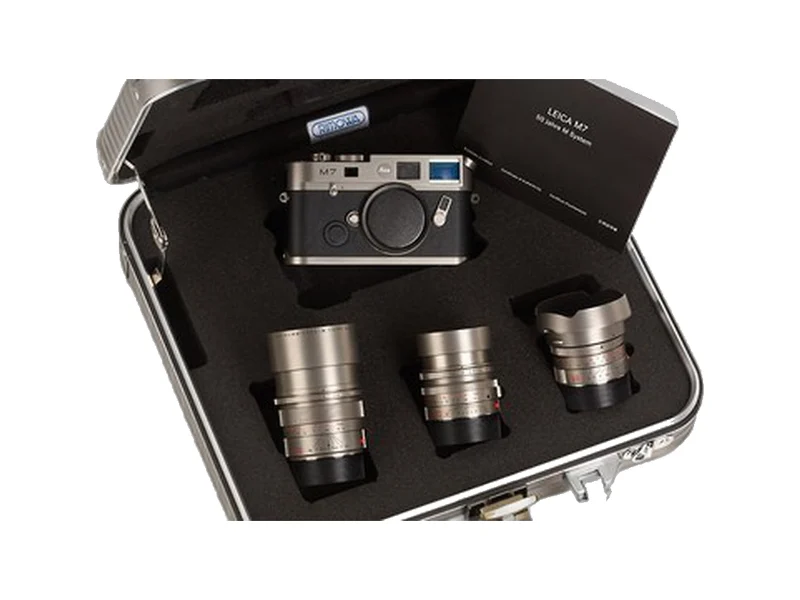 Leica M7 Titanium (50th years anniversary, 3-lens kit)
