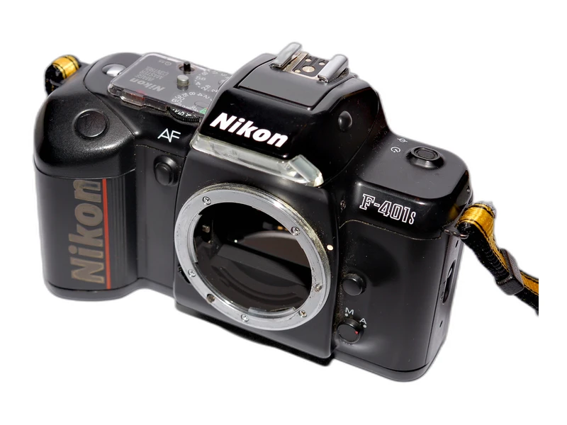 Nikon F-401s