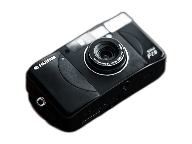 Fujifilm Silvi F2.8