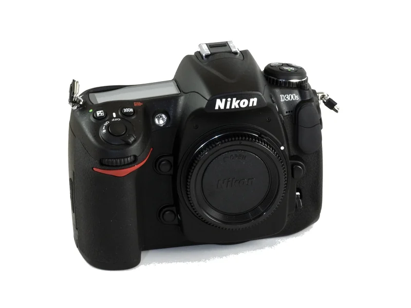Nikon D300S