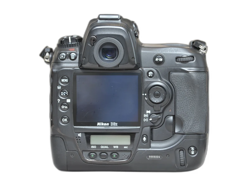 Nikon D3X