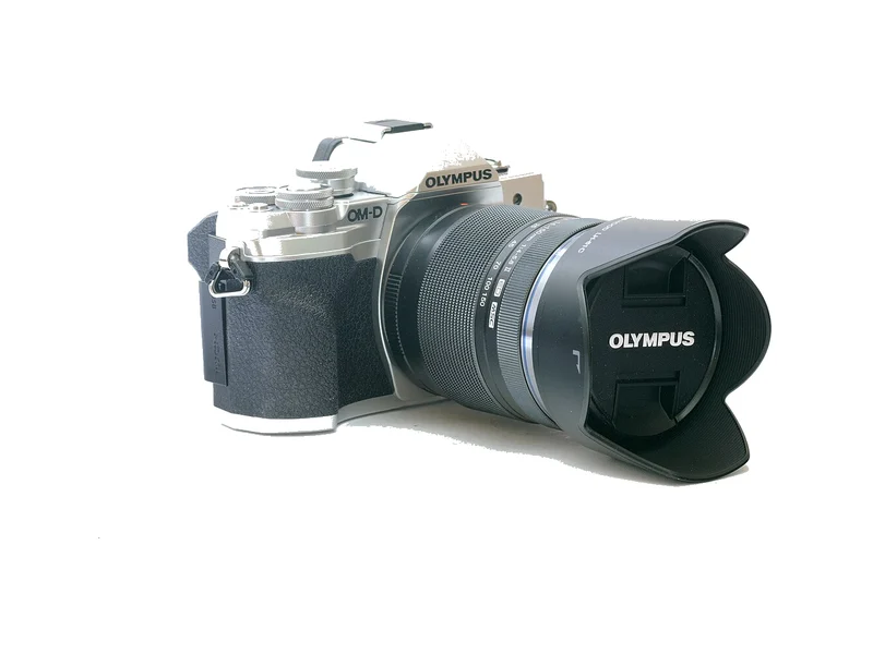 Olympus OM-D E-M10 Mark IV