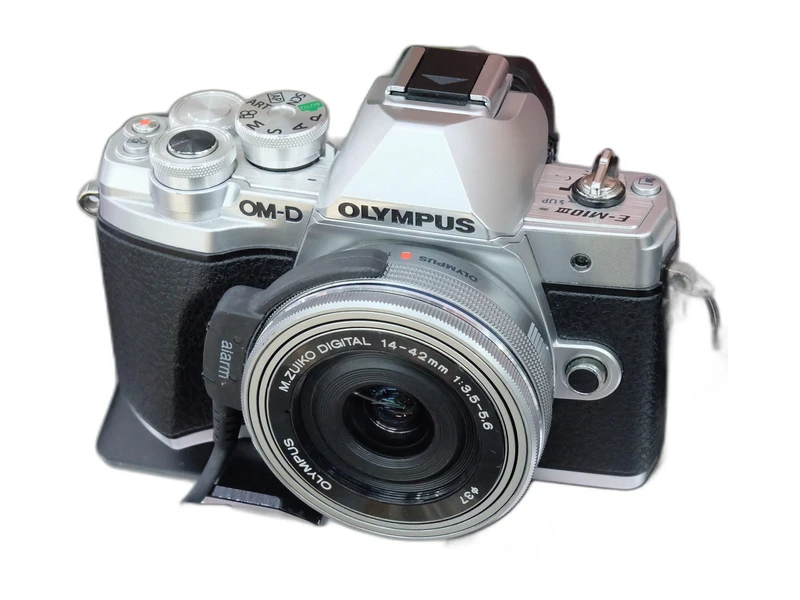Olympus OM-D E-M10 Mark III