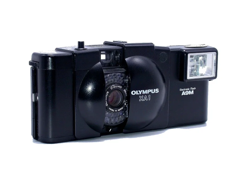 Olympus XA1
