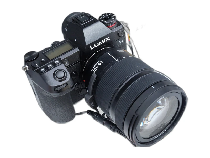 Panasonic Lumix DC-S1