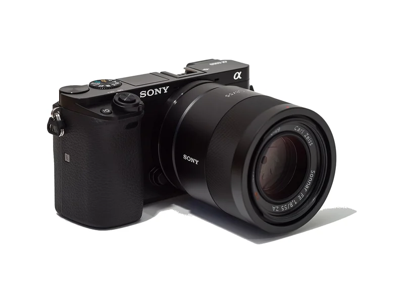 Sony α6000